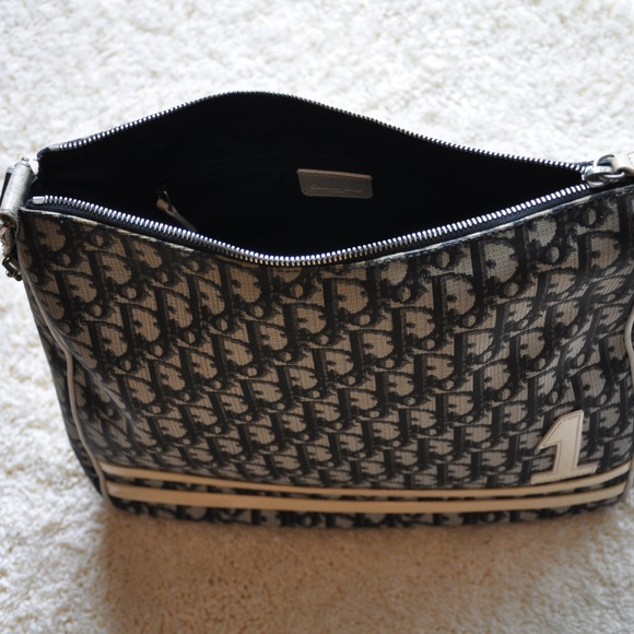 DIOR Coated Canvas Oblique Jacquard Crossbody Bag - Picture 4 of 7